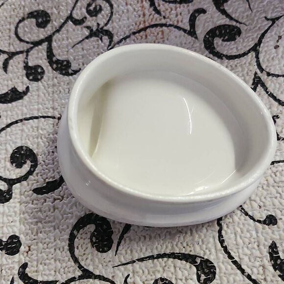 Lilac Patterned Tea Pot - Picture 6 of 9